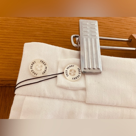 Vintage deadstock Fred Perry Men’s Tennis shorts. Size is 36” - Picture 5 of 10